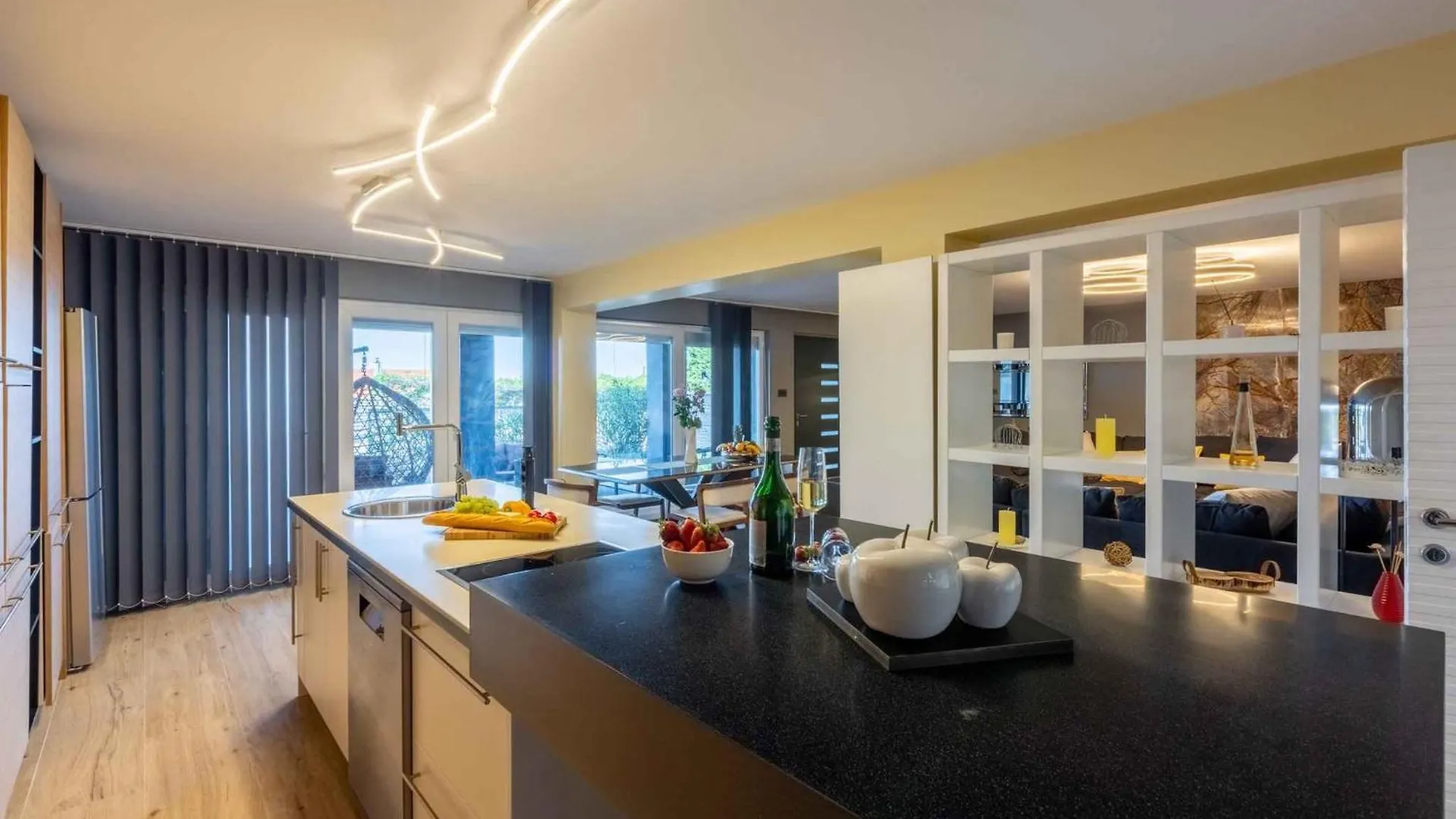 Apartments In Crikvenica 41674