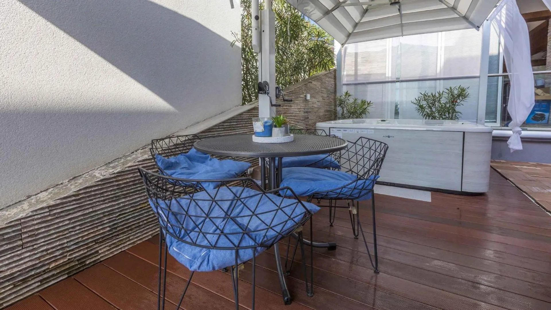 Apartments In Crikvenica 41674
