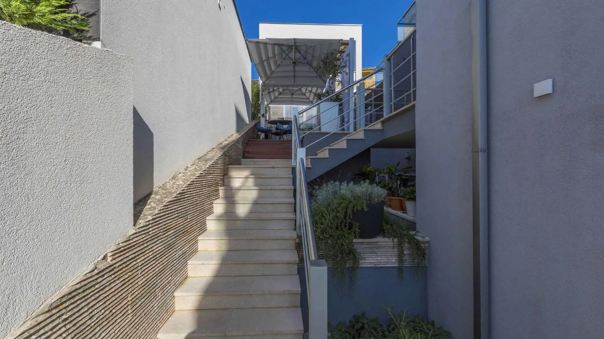 Apartments In Crikvenica 41674